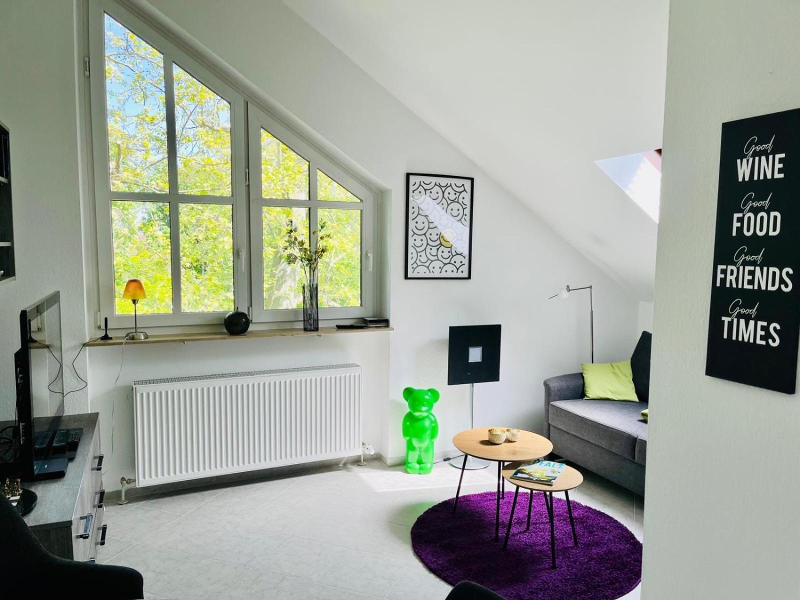 Zentrale Ferienwohnung Am Buhlschen Park In Deidesheim Exterior photo